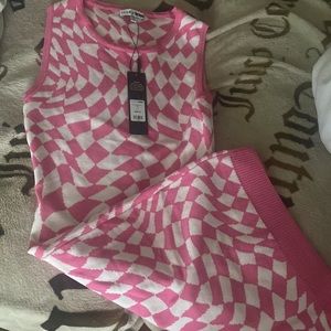 💓 NEW CHECKERED PINK BODYCON DRESS 💓
